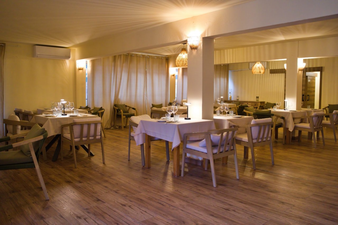 GRAN OPORTUNIDAD DE INVERSIÓN EN MALLORCA RESTAURANTE MODERNIZADO Y TOTALMENTE EQUIPADO