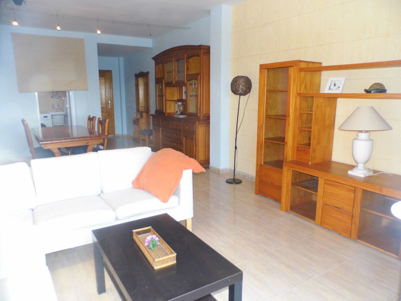 Apartamento grande y moderno con vista parcial al campo en las afueras de Santanyí --- AP 18 VK
