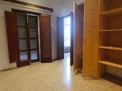 Grosse und teilmöblierte Wohnung mit überdachter Terrasse in Santanyi --- AP 64