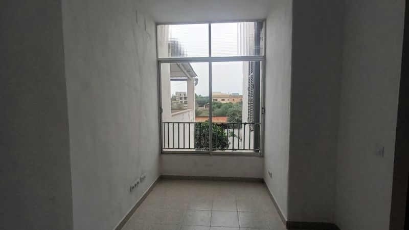 Grosse und teilmöblierte Wohnung mit überdachter Terrasse in Santanyi --- AP 64