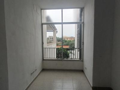 Grosse und teilmöblierte Wohnung mit überdachter Terrasse in Santanyi --- AP 64