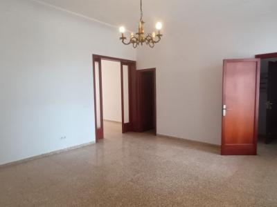 Grosse und teilmöblierte Wohnung mit überdachter Terrasse in Santanyi --- AP 64