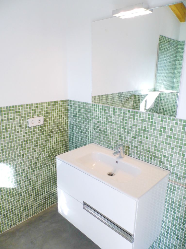 Grosse und unmöbierte Finca mit 2 sep Einheiten und Pool bei Felanitx-Campos --- F 46