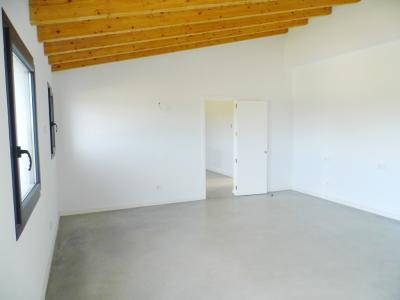 Grosse und unmöbierte Finca mit 2 sep Einheiten und Pool bei Felanitx-Campos --- F 46