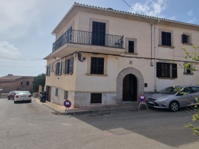 Grosse Wohnung mit Garage, Garten, Terrasse mit Teilmeerblick in Alquieria Blanca -- AP 11