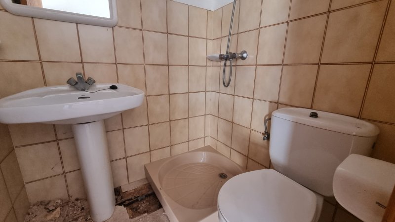Grosse Wohnung mit Garage, Garten, Terrasse mit Teilmeerblick in Alquieria Blanca -- AP 11