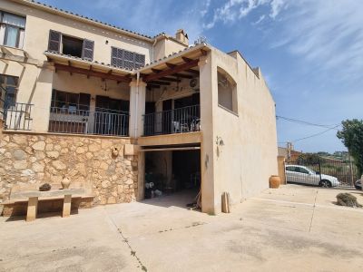 Grosse Wohnung mit Garage, Garten, Terrasse mit Teilmeerblick in Alquieria Blanca -- AP 11