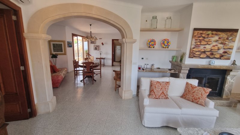 Grosse Wohnung mit Garage, Garten, Terrasse mit Teilmeerblick in Alquieria Blanca -- AP 11