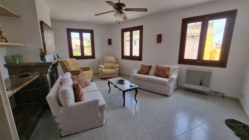 Grosse Wohnung mit Garage, Garten, Terrasse mit Teilmeerblick in Alquieria Blanca -- AP 11
