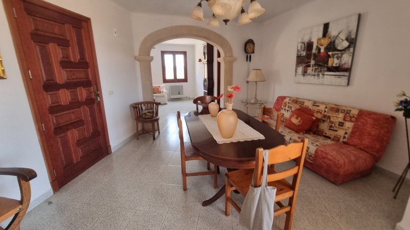Grosse Wohnung mit Garage, Garten, Terrasse mit Teilmeerblick in Alquieria Blanca -- AP 11