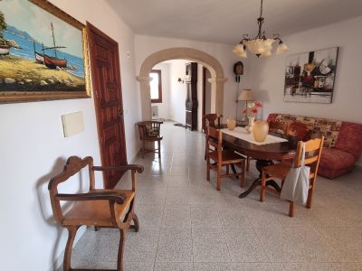 Grosse Wohnung mit Garage, Garten, Terrasse mit Teilmeerblick in Alquieria Blanca -- AP 11