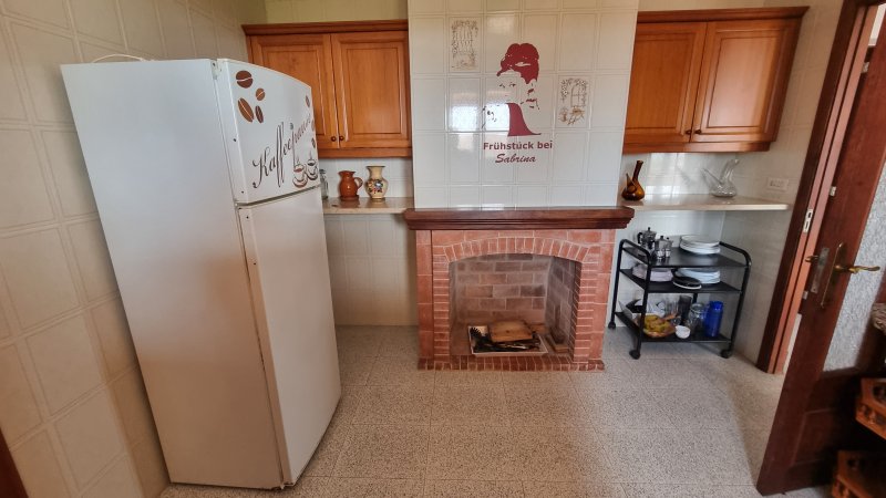 Grosse Wohnung mit Garage, Garten, Terrasse mit Teilmeerblick in Alquieria Blanca -- AP 11