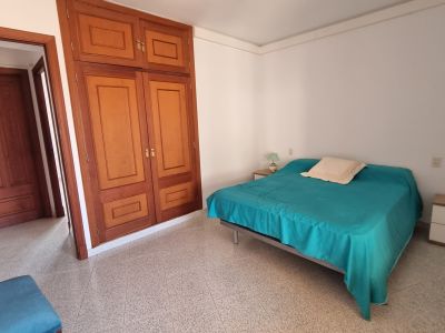 Grosse Wohnung mit Garage, Garten, Terrasse mit Teilmeerblick in Alquieria Blanca -- AP 11