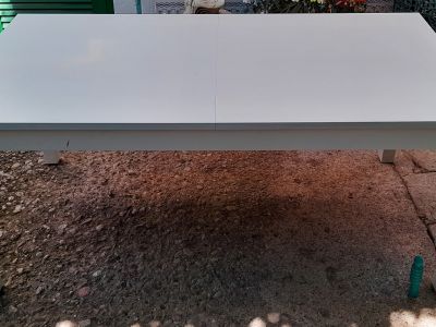 Grosser Ikea Tisch Bjursta