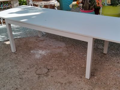 Grosser Ikea Tisch Bjursta