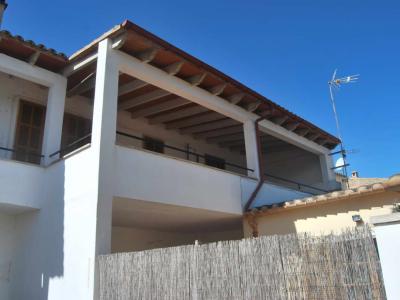 Large apartment with garden, terrace and garage in Santanyi --- AP 149