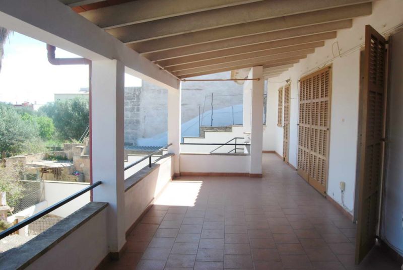 Large apartment with garden, terrace and garage in Santanyi --- AP 149