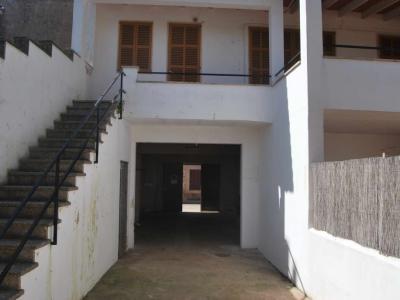 Large apartment with garden, terrace and garage in Santanyi --- AP 149