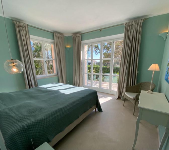 Large and well-located chalet on the S Almunia -- Santanyi --- CH 64