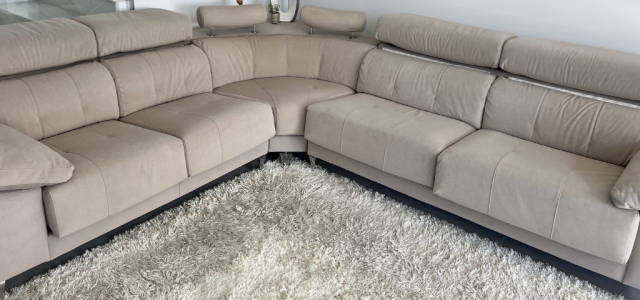Günstig zu verkaufen - Sofa beige