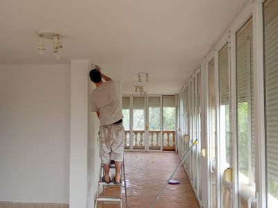 Günstiger Maler auf Stundenbasis