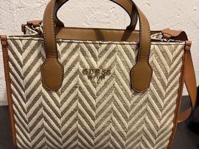 Guess Tasche