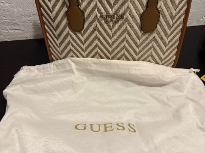 Guess Tasche