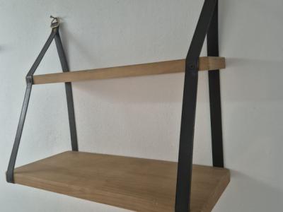 Hanging shelf