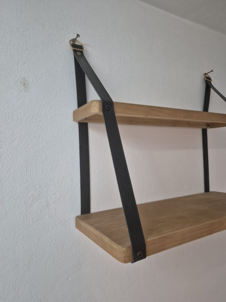 Hanging shelf