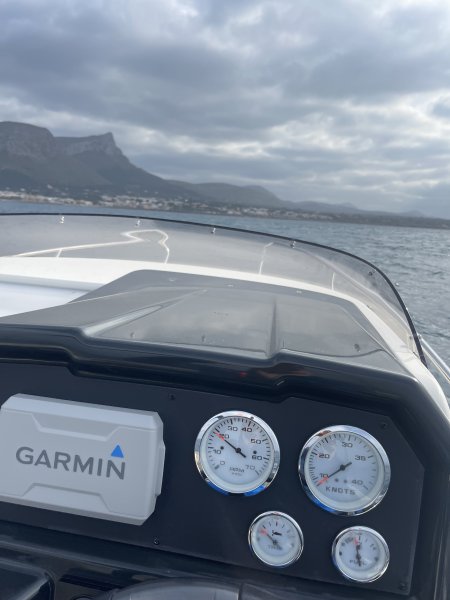 Shared ownership motorboat Quicksilver 470 Cabin, 100 HP with trailer in Cala Murada