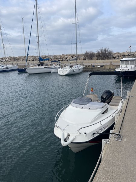 Shared ownership motorboat Quicksilver 470 Cabin, 100 HP with trailer in Cala Murada
