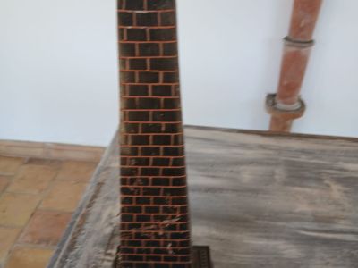 Handbemalte indische Holz & Ton und Dhocra-Bronce-Figuren