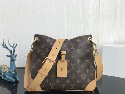 Handtasche