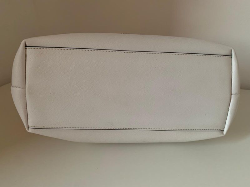 Handbag Celvin Klein, white, like new