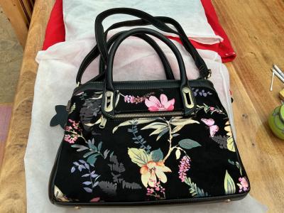Laura Vita Handbag France