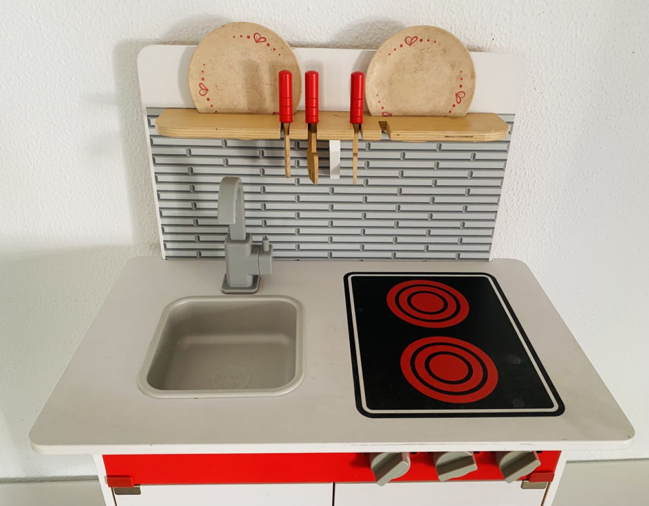 HAPE children's kitchen