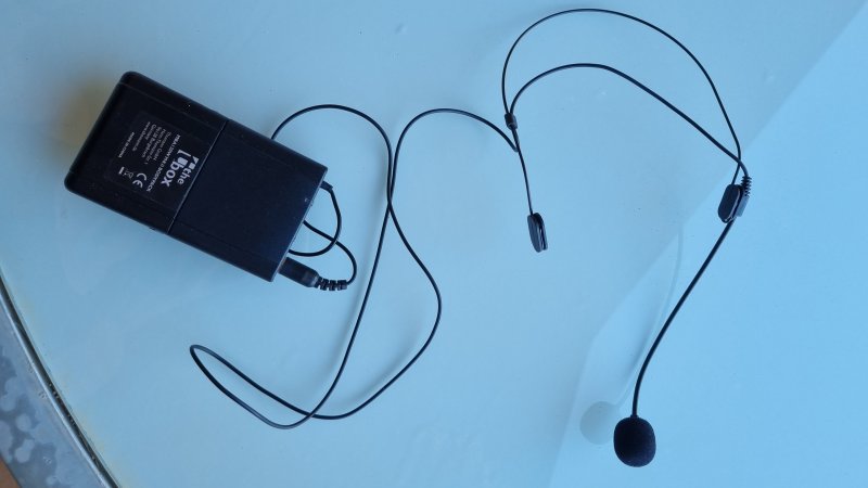 Main Set "The Box" incl. accessories + speaker stand (as a set or individually)