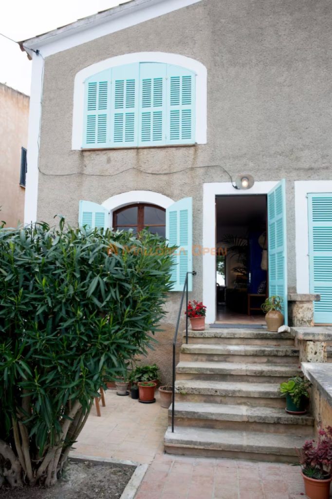 Casa a pie de playa en Cala Bona