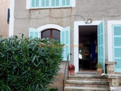 Casa a pie de playa en Cala Bona