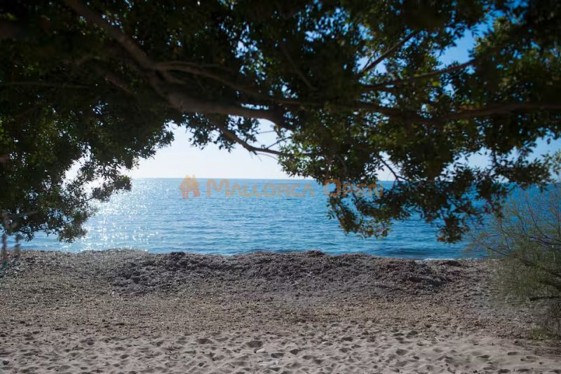 Casa a pie de playa en Cala Bona