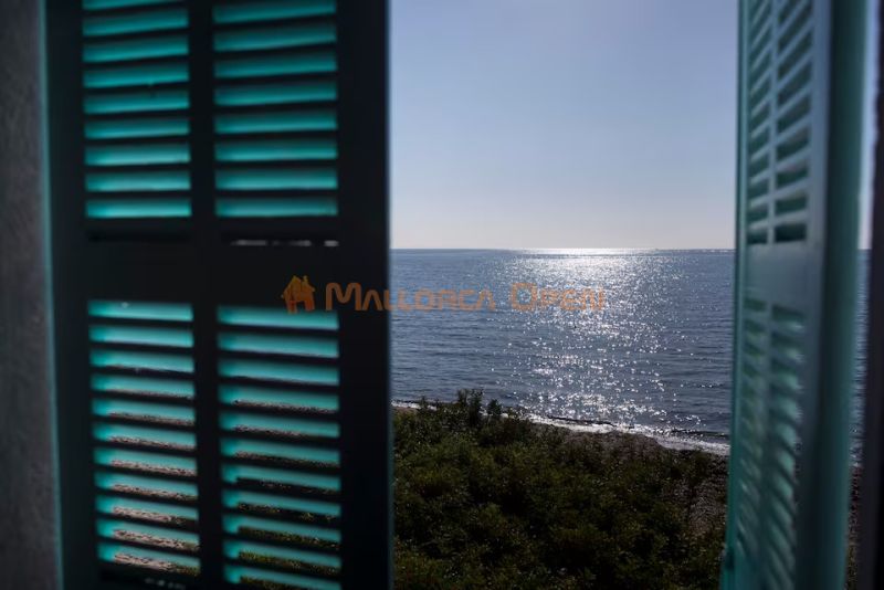 Casa a pie de playa en Cala Bona