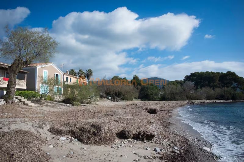 Casa a pie de playa en Cala Bona