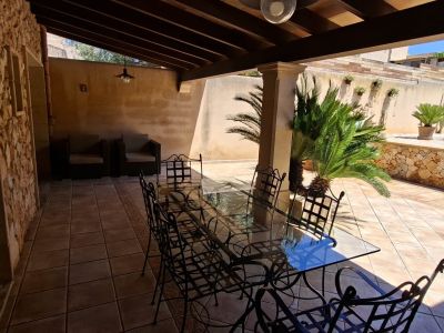 Haus im Dorf mit Pool, neben der Rafa Nadal Akademie (Manacor)