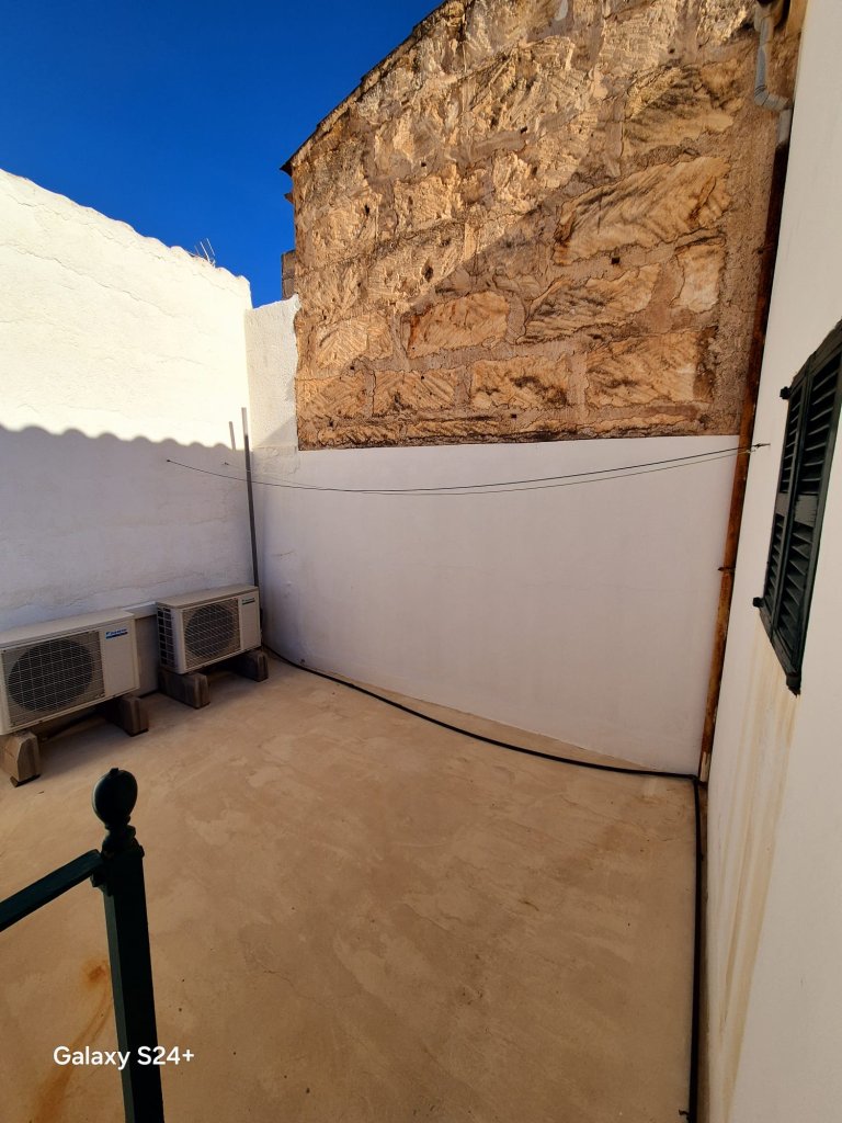 Ground Floor House with Interior Terrace in Porto Cristo