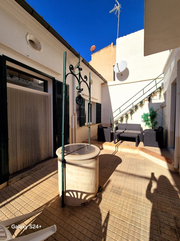 Ground Floor House with Interior Terrace in Porto Cristo