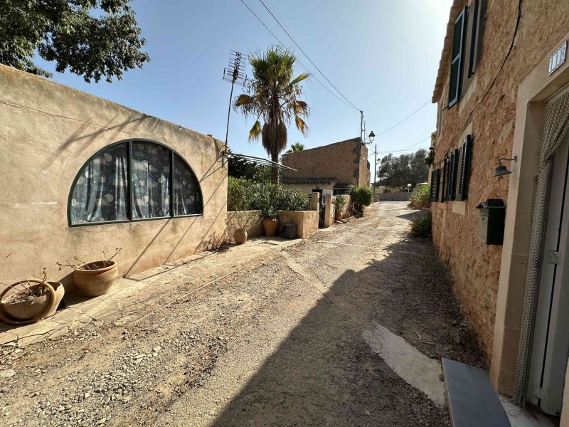 Haus in S'Alqueria Blanca  Verwirklichen Sie Ihren mediterranen Wohntraum