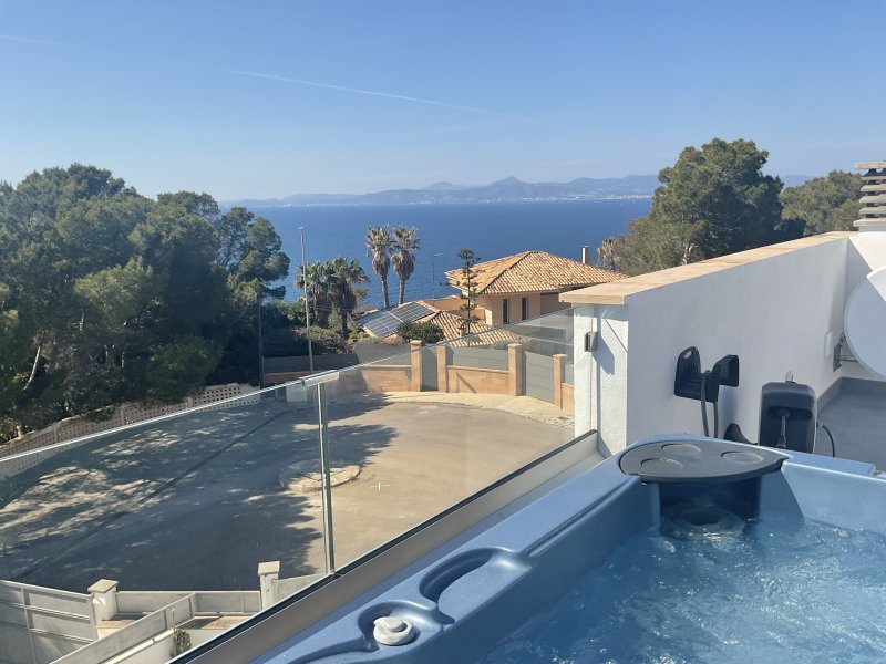 House with Exclusive View of the Bay of Palma de Mallorca