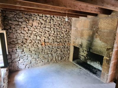 Haus zum Verkauf in einer sehr ruhigen Gegend 4 km von Sant Llorenç entfernt