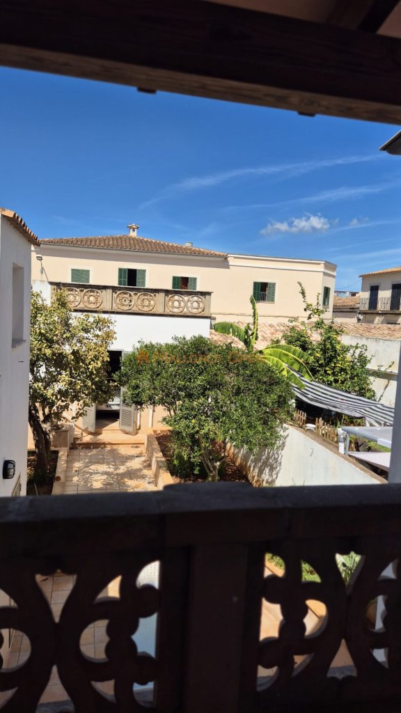 Haus zur zeitweiligen Vermietung im Zentrum von Porto Cristo