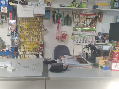 Tienda de artículos del hogar en venta - con o sin Traspaso --- Ses Salines _ L 01